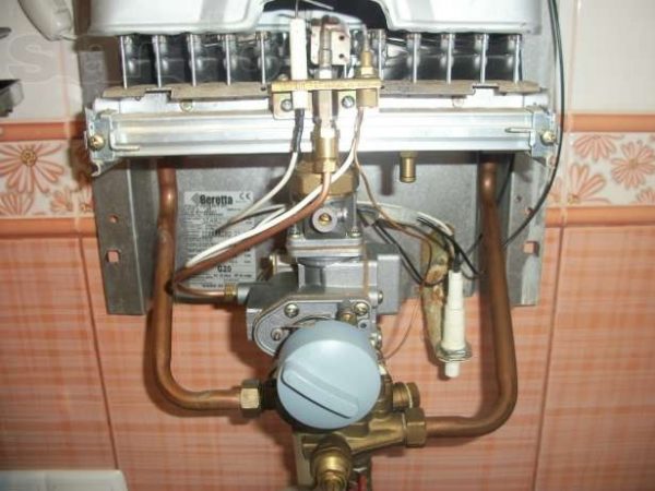 Ремонт-газовых-колонок-Чернышевская-1 Ремонт-газовых-колонок-Чернышевская-1